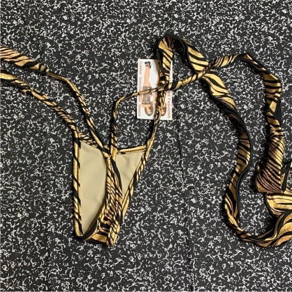 Black and Gold side tie thong - Picture 4 of 5